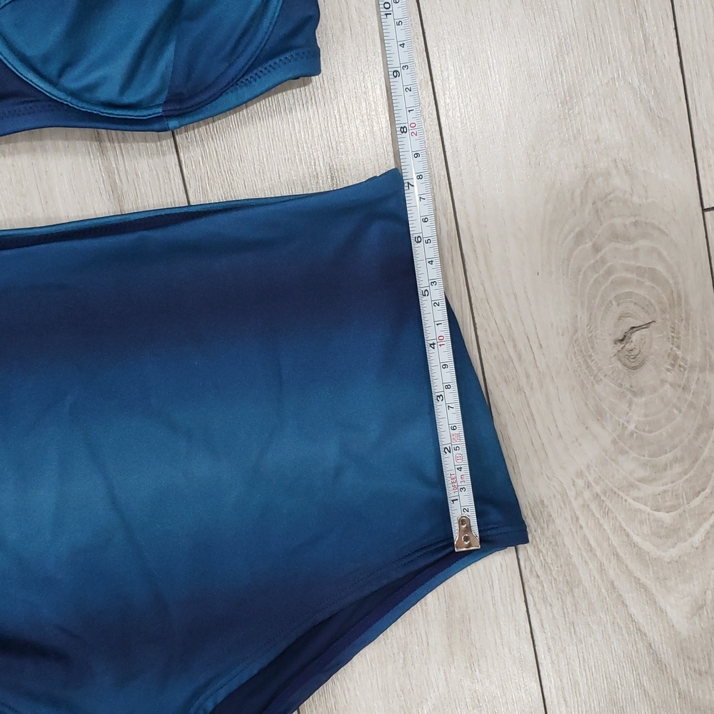 NWOT Victoria's Secret Bikini - Picture 5 of 9